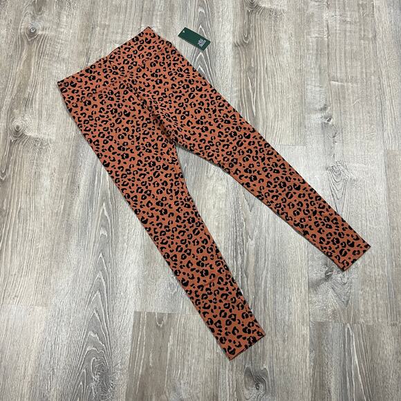 Wild Fable Women's Brown Leopard High-Waisted Classic Leggings - XS - NWT - Picture 6 of 7
